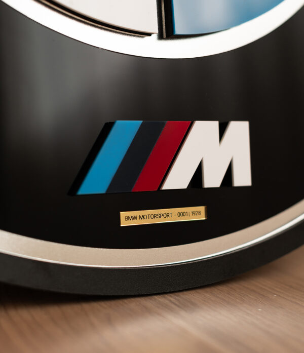 Brasão Especial BMW Edição Limitada Numerada 60cm Triplacamada